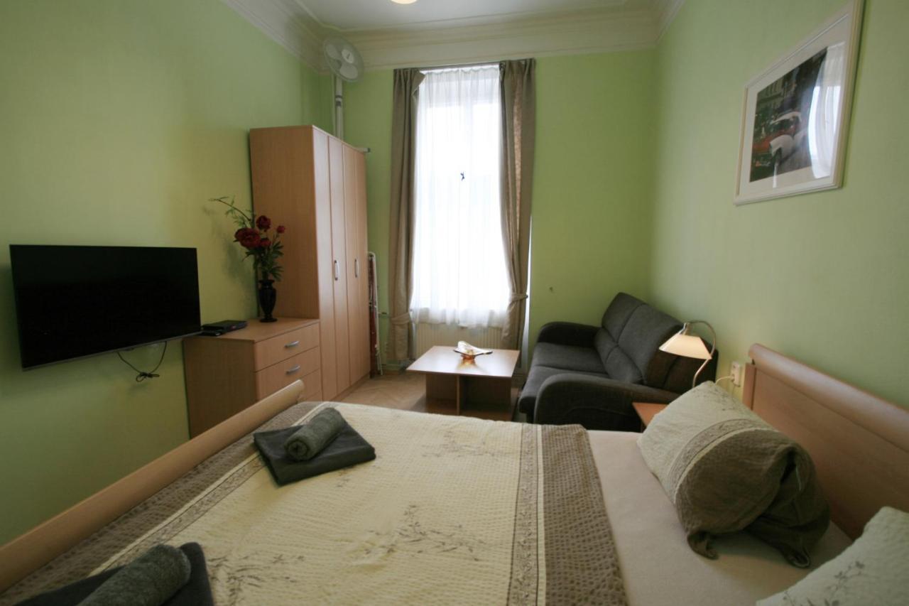 Apartment No. 4B I.P.Pavlova 32 Karlovy Vary Luaran gambar