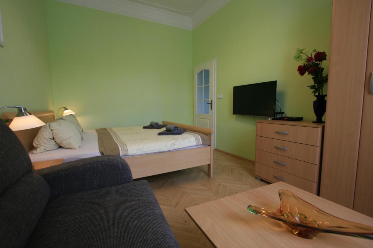 Apartment No. 4B I.P.Pavlova 32 Karlovy Vary Luaran gambar