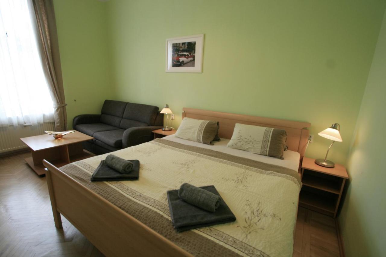 Apartment No. 4B I.P.Pavlova 32 Karlovy Vary Luaran gambar